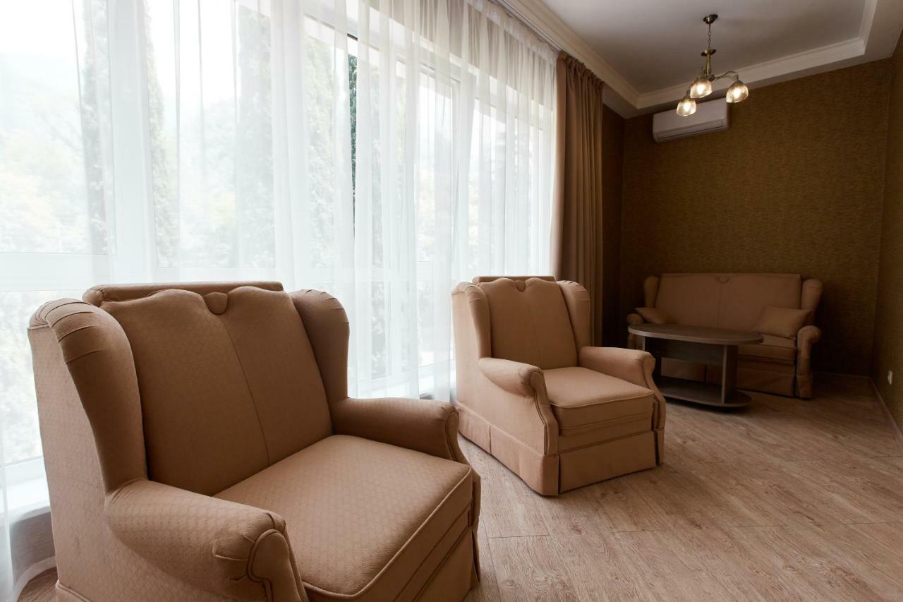 Old Gagra Hotel Ngoại thất bức ảnh
