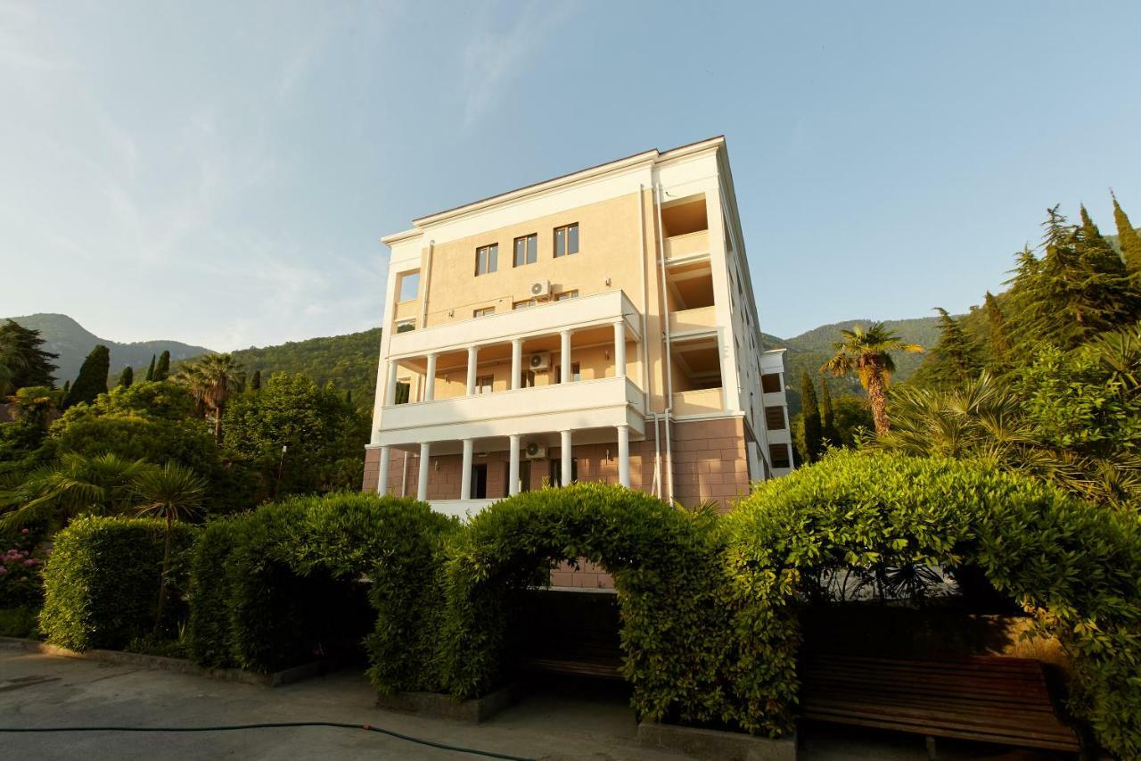 Old Gagra Hotel Ngoại thất bức ảnh